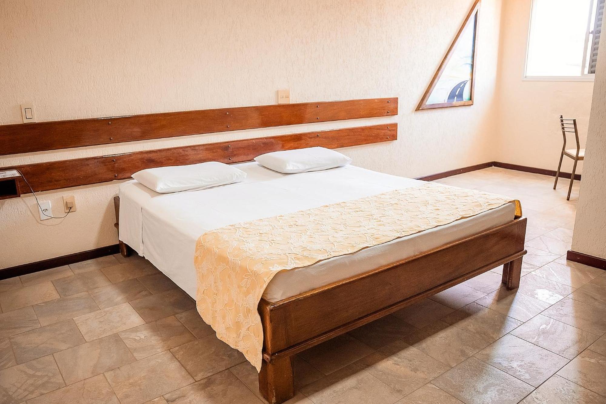 Sakr Hotel Penápolis Zewnętrze zdjęcie